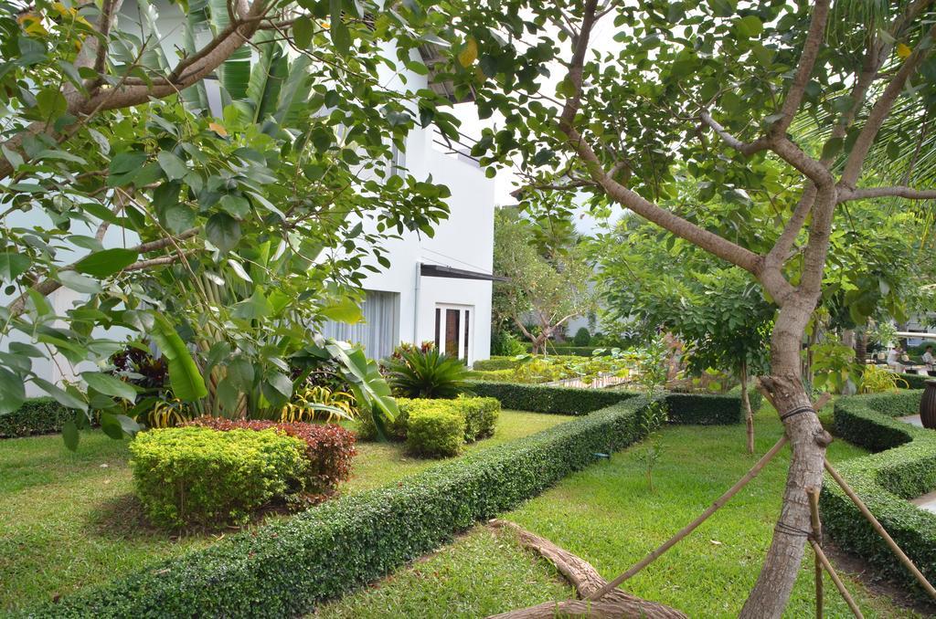 Paradise Angkor Villa Hotel Siem Reap Exteriör bild