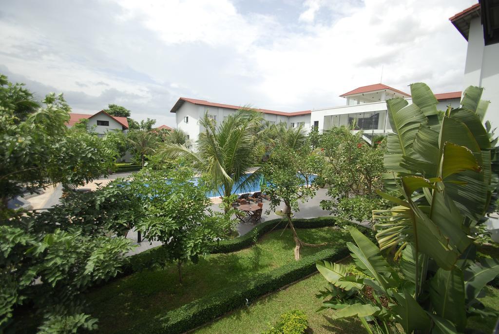 Paradise Angkor Villa Hotel Siem Reap Exteriör bild