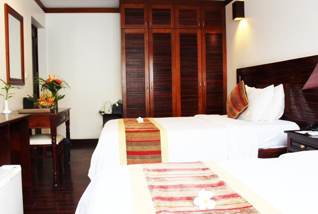 Paradise Angkor Villa Hotel Siem Reap Exteriör bild